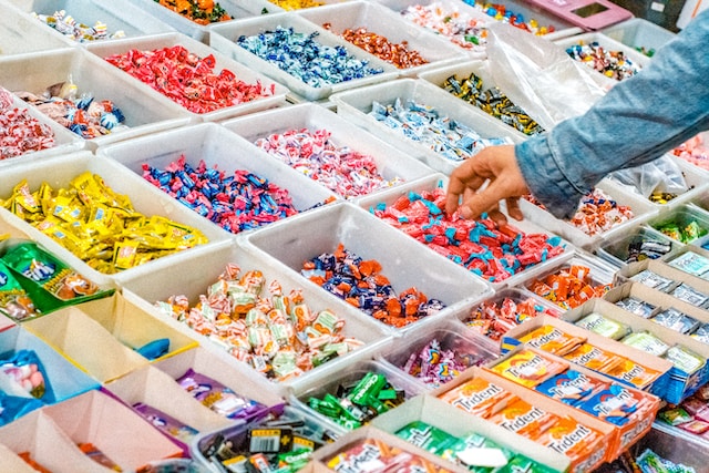 Tips for Choosing the Perfect Candy Display Case